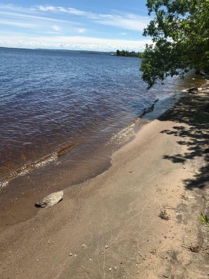 Auberge Lac St-Jean Phase 2 Роберваль Экстерьер фото